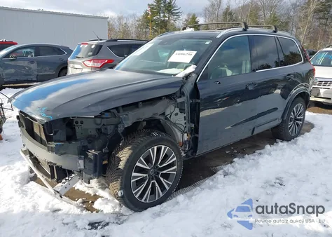 2021 Volvo Xc90 T5 Momentum 7 Passenger z USA, uszkodzony, nr VIN YV4102PK3M1678181